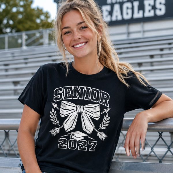 bold-senior-tee Bold Senior 2027 tee with sporty bow design